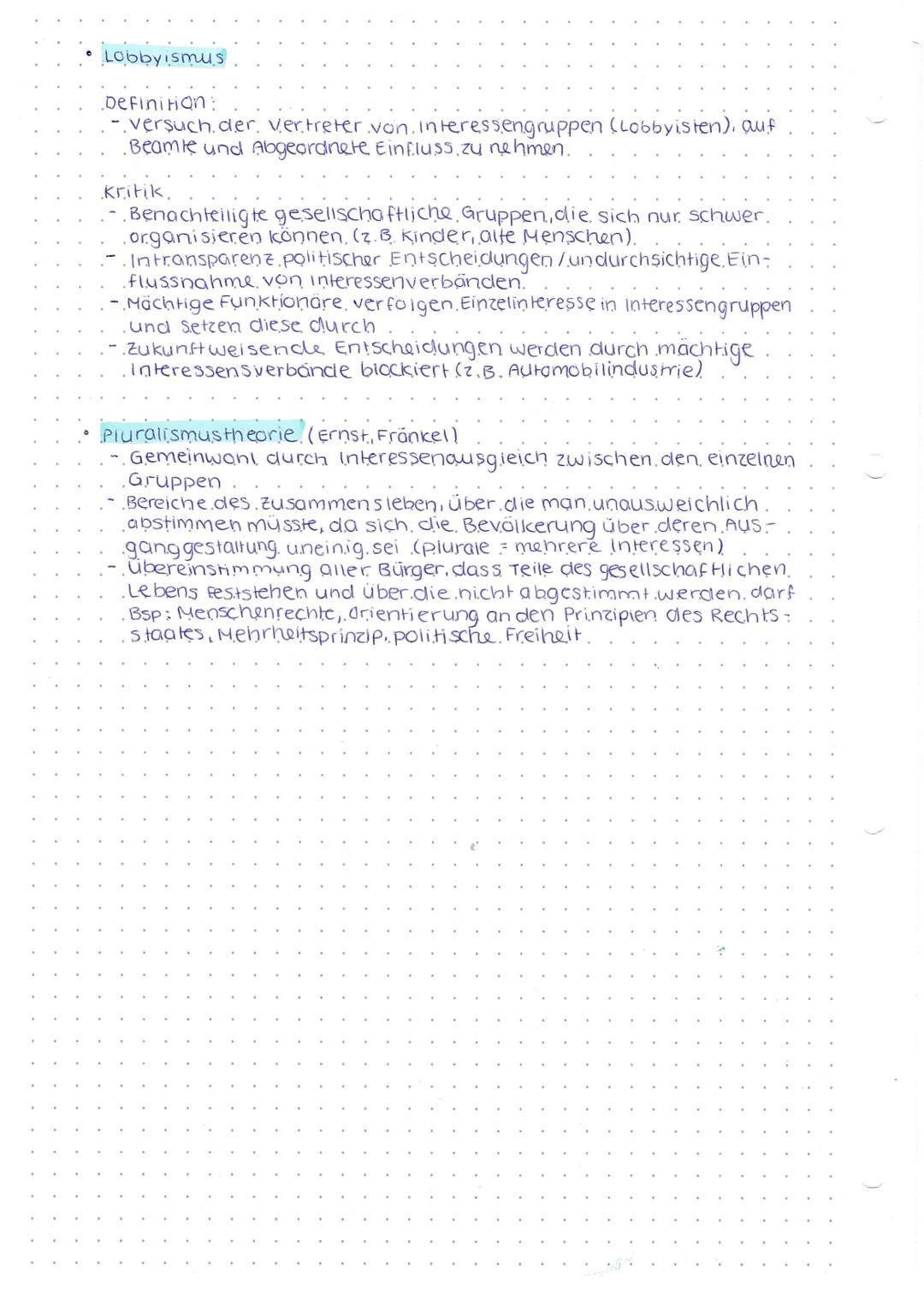 гор бо
POLITIK
Abitur 2024
12.1. Politische Partizipation zwischen Anspruch und Wirklichkeit
Formen und Funktionen von Partizipation in der