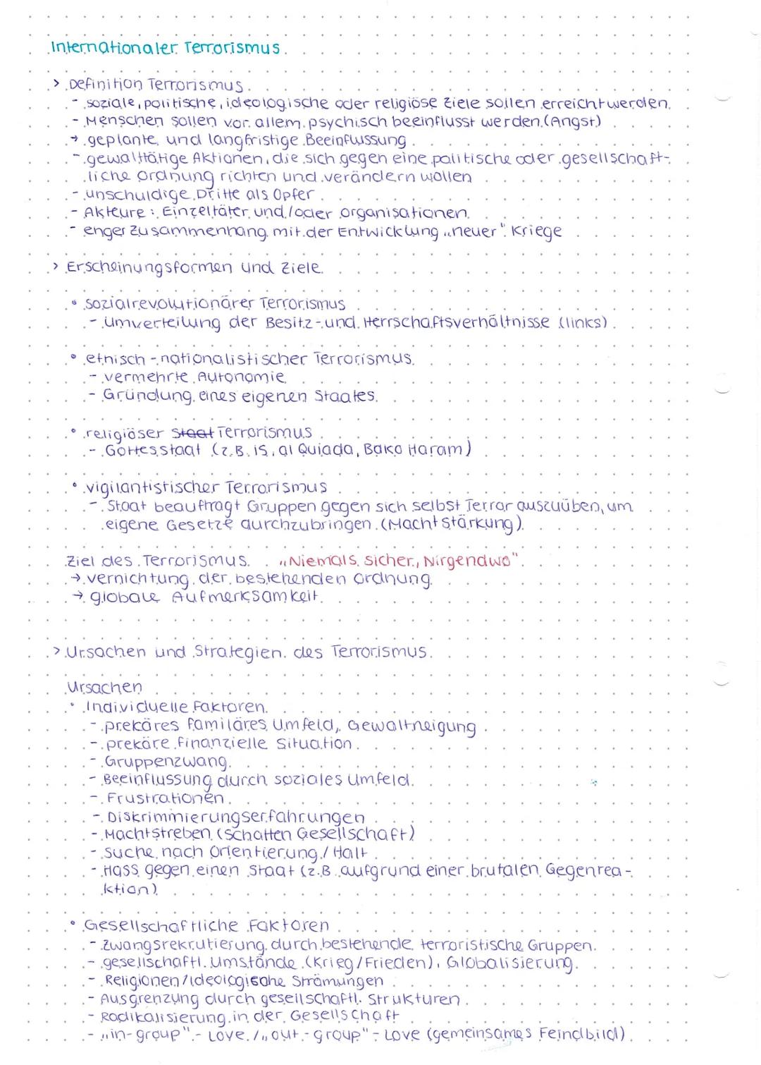 POLITIK
Abitur 2024
13.1. Friedenssicherung als nationale und internationale Herausfor-
derung.
Internationale konflikte und Kriege.
> Ersch