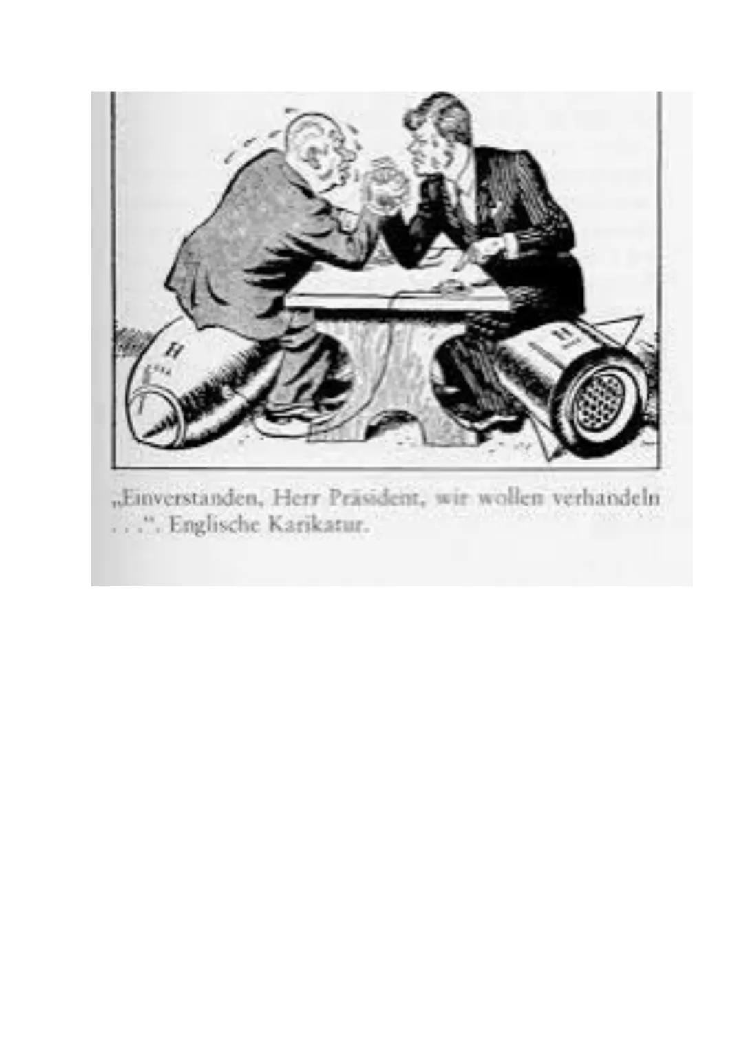 # Kalter Krieg
Definition
- zwei oder mehrere Staaten stehen sich feindlich gegenüber
- Keine direkte militärische Auseinandersetzung
-> Wa