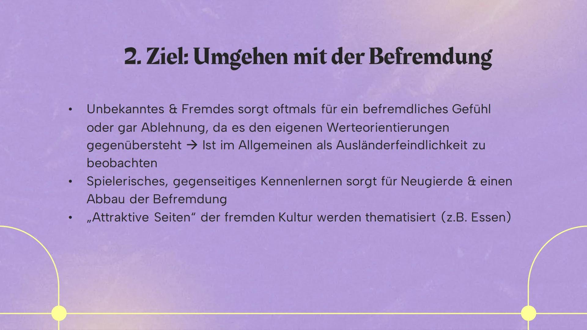 Interkulturelle
Erziehung
nach Nieke
Eine Präsentation von Angelina Cozza Interkulturelle Erziehung
•
Dient dem Aufbau interkultureller Komp