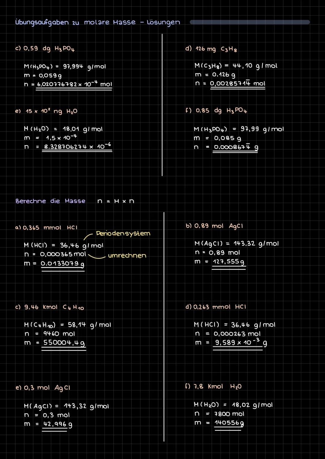 # Molare Masse
Die molare Masse eines Stoffes wird berechnet, indem man die Atommasse der
Elemente im Molekül addiert und gegebenenfalls mi