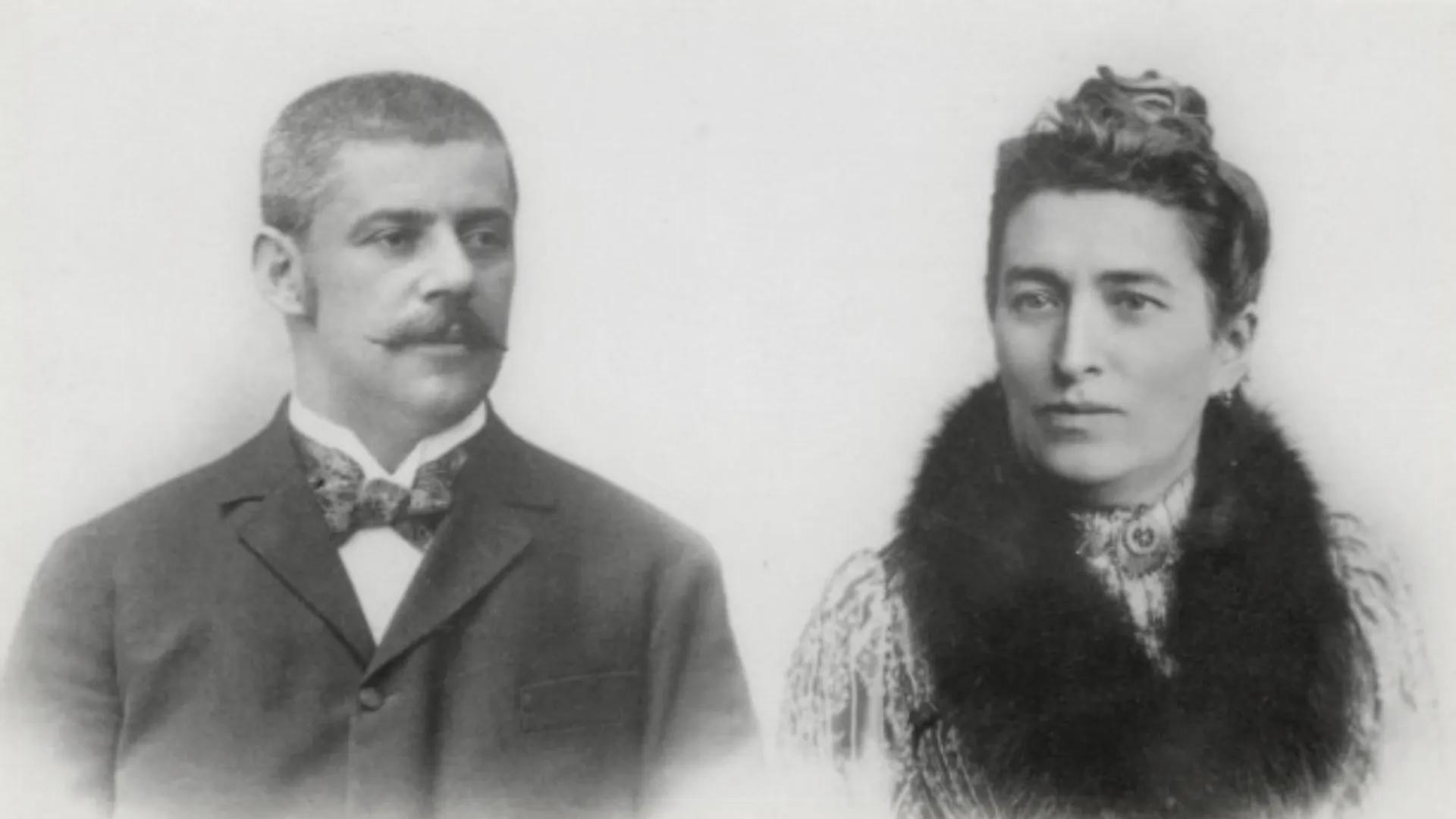 FRANZ KAFKA
LEANDRA SCHWAAB, LUCA KELLY, MAIRA HAUCK FRANZ KAFKA
LEANDRA SCHWAAB, LUCA KELLY, MAIRA HAUCK Allgemeines
GLIEDERUNG
•
Franz Kaf