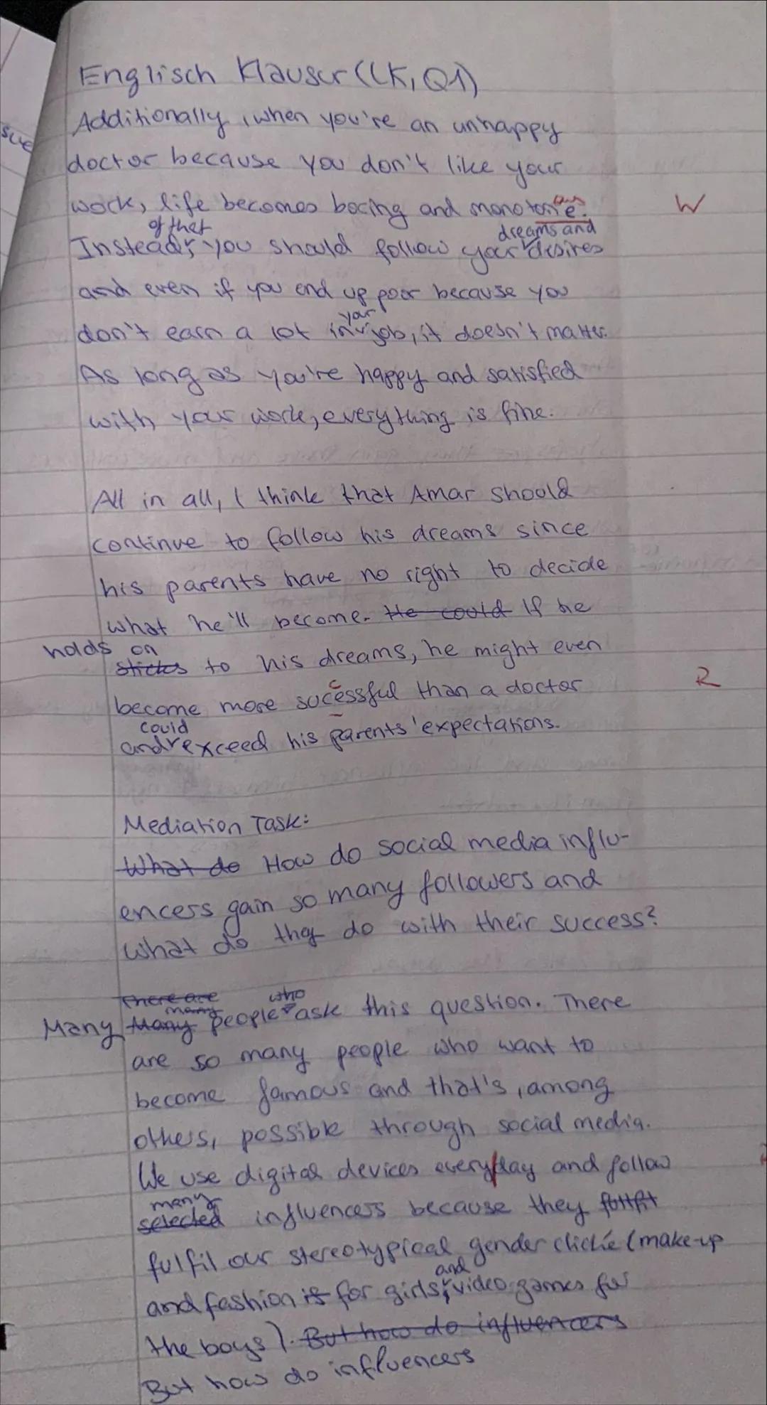 Klausur Q1
Englisch
Leistungskurs
2024
Hilfsmittel:
einsprachiges Wörterbuch Englisch, zweisprachiges
Wörterbuch Englisch-Deutsch/Deutsch