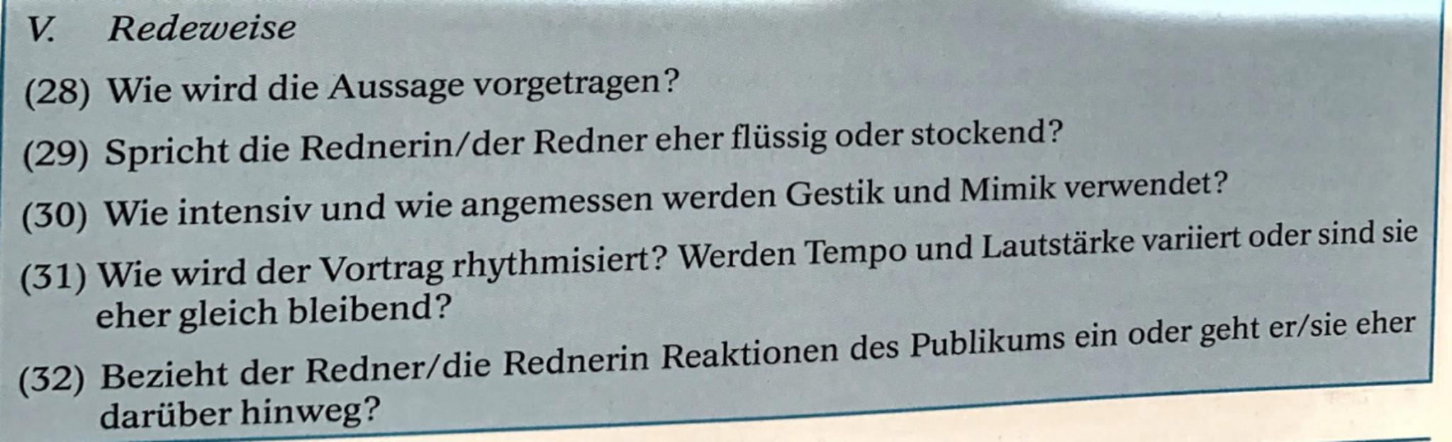 --- OCR Start ---
Redeanalyse:
Einleitung:
• Formalangaben: Autor, Titel, Erscheinungsjahr, Textsorte (Rede), Art der Rede (privat, öffentli