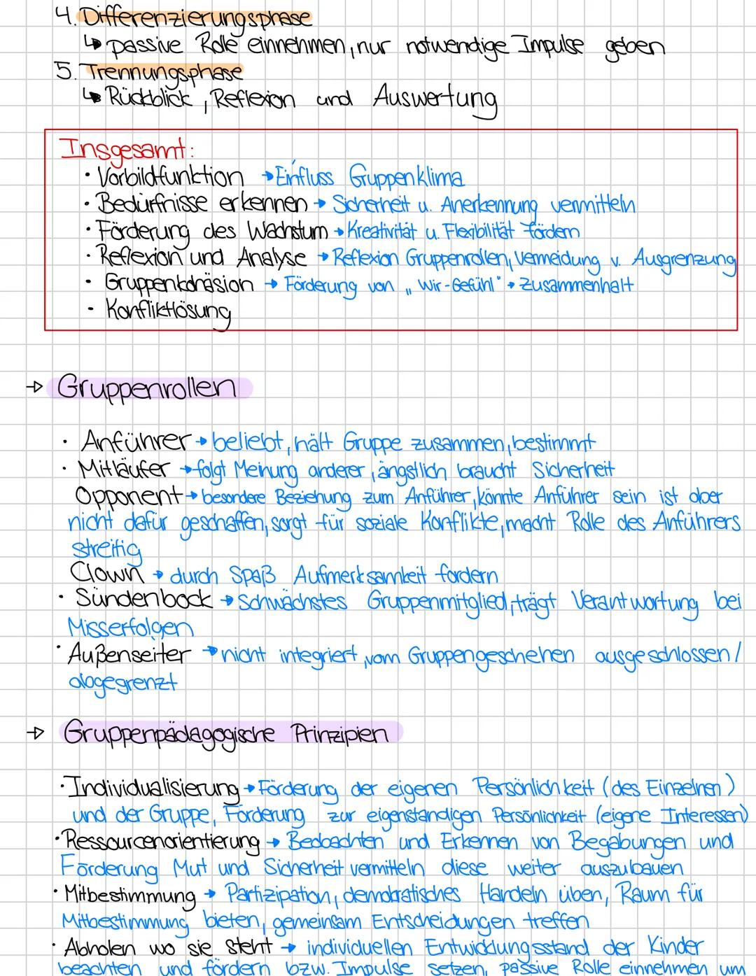 Gruppe
→Definition und Merkmale / Kennzeichen
• Eine Gruppe besteht aus mehreren Menschen,
die über einen längeren Zeitraum in Kontakt
Steh