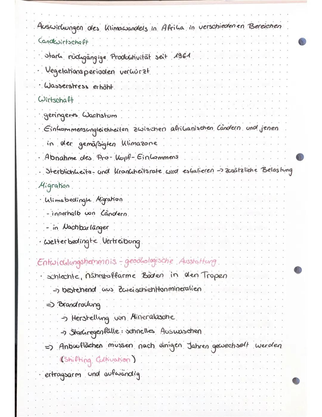 ☑
Subsahara Africa
Entwicklungstheorien
Dependenztheorie = Abhängigkeits theorie
auch heute Gaom Entwicklungsmöglichkeiten durch frühere
Abh