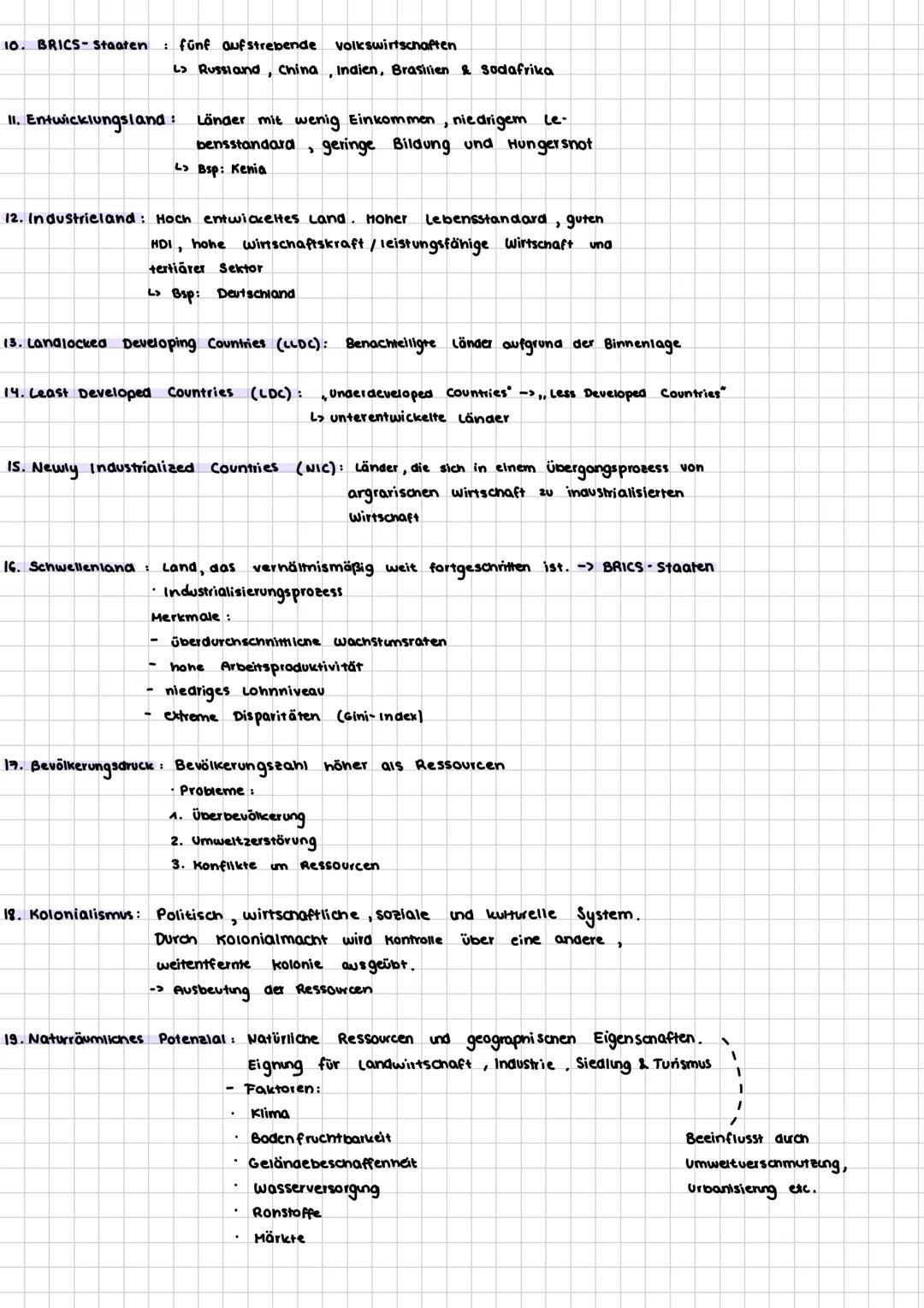 # BEGRIFFE
4. Bruttoinlandsprodukt (BIP): Gesamtwert aller Güter, Waren & Dienstleistungen, die
innerhalb der Landesgrenzen hergestellt wu