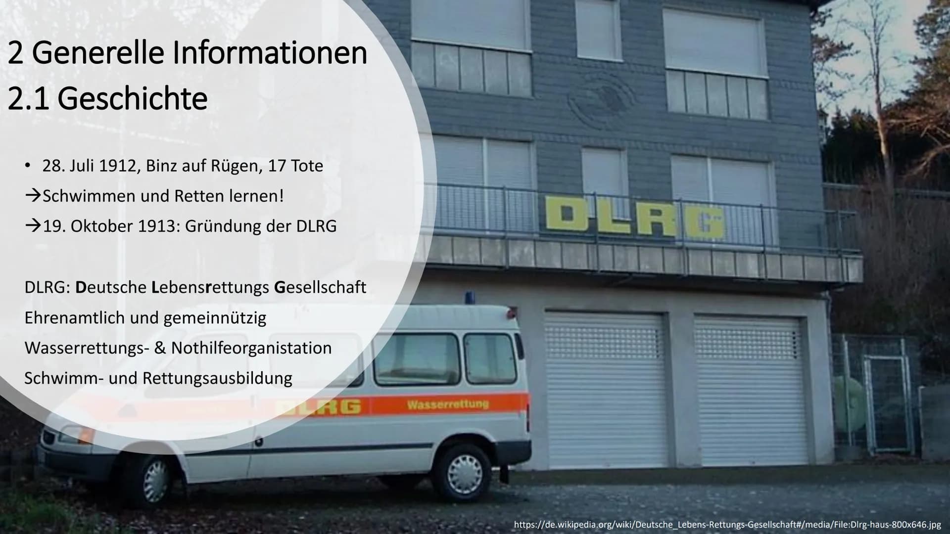 -Gymnasium
Leistungskurs Sport
Fachlehrer: Herr
14.02.2020
Handout GFS: Rettungsschwimmen
1. Leitfrage: Sollte Rettungsschwimmen im
Schwim