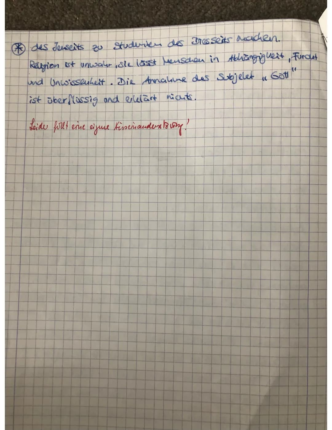 A)
1. Abschnitt 1: Gott ist auch für die Glaubenden
nicht eindeutig zu fassen.
Abschnitt 2: Die Gotteserkenntnis fällt dem Menschen zu,
er k