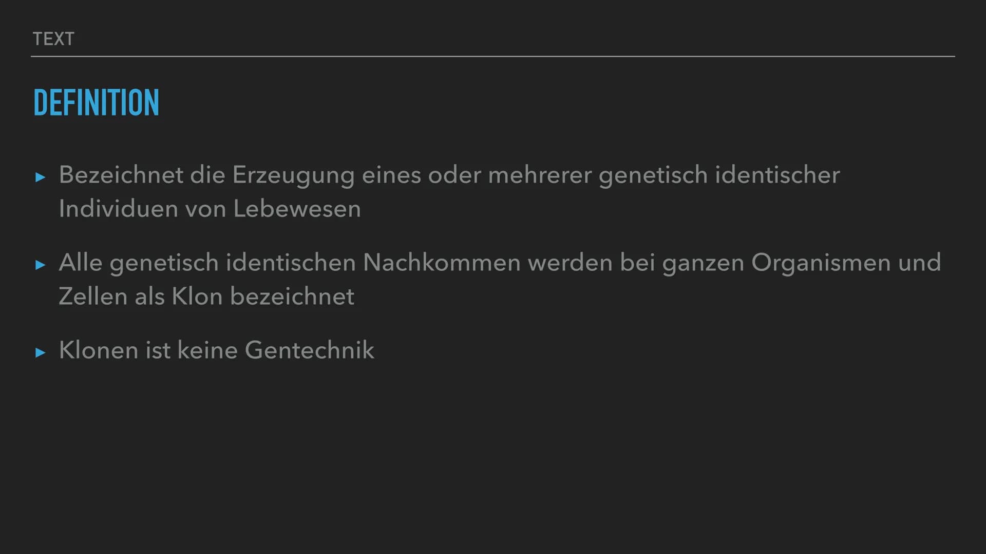 VON EMELIE
KLONEN # TEXT
# INHALTSVERZEICHNIS
- Definition
- Geschichte
- Klonen in der Natur
- Reproduktives Klonen
- Klonen von Tieren
-