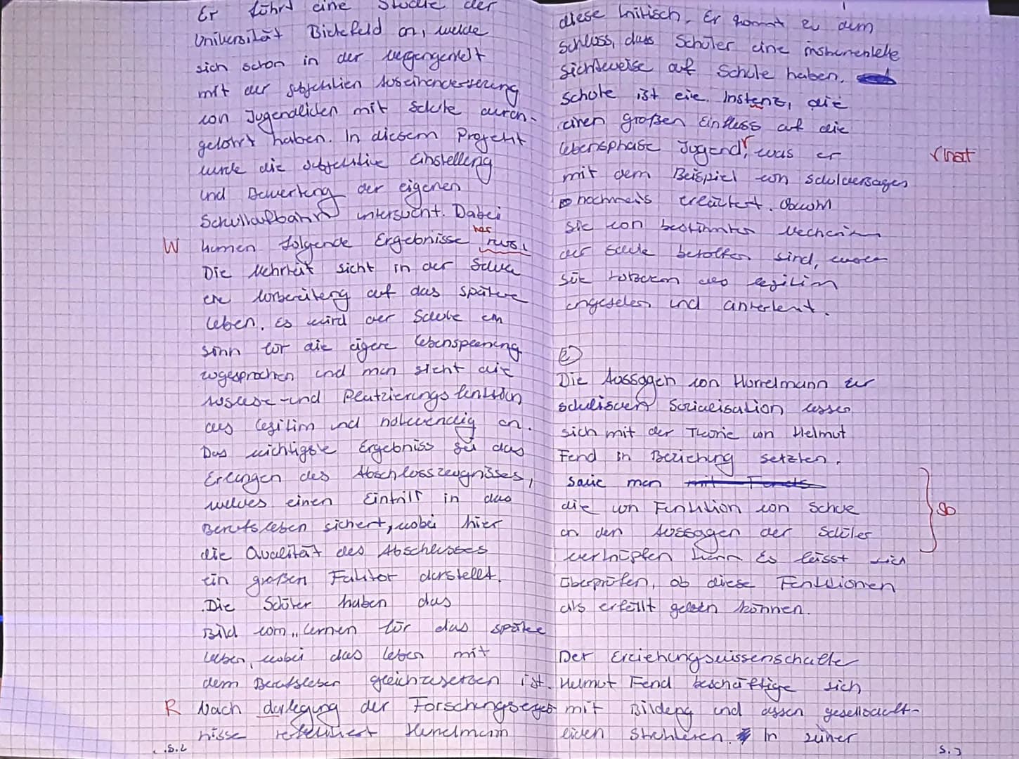 Name: Lea
# Schulische Sozialisation
## Aufgaben:
1. Formulieren Sie den Hauptgedanken des Textes und stellen Sie die wesentlichen Inhalt