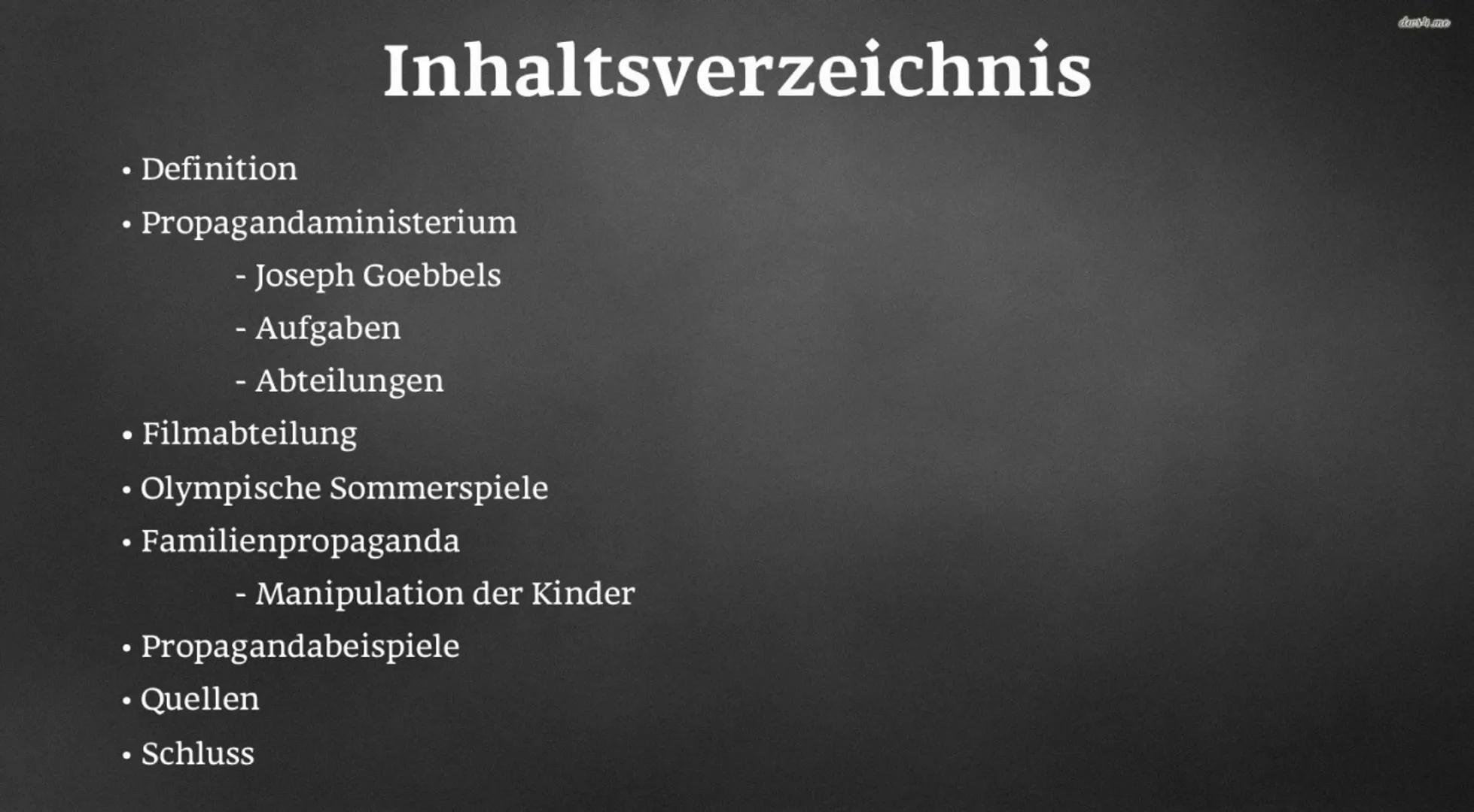 NS-Propaganda
Celine, Nicole, Luca, Oliver, Adenisa
3 ●
●
Definition
Inhaltsverzeichnis
Propagandaministerium
- Joseph Goebbels
- Aufgaben
-