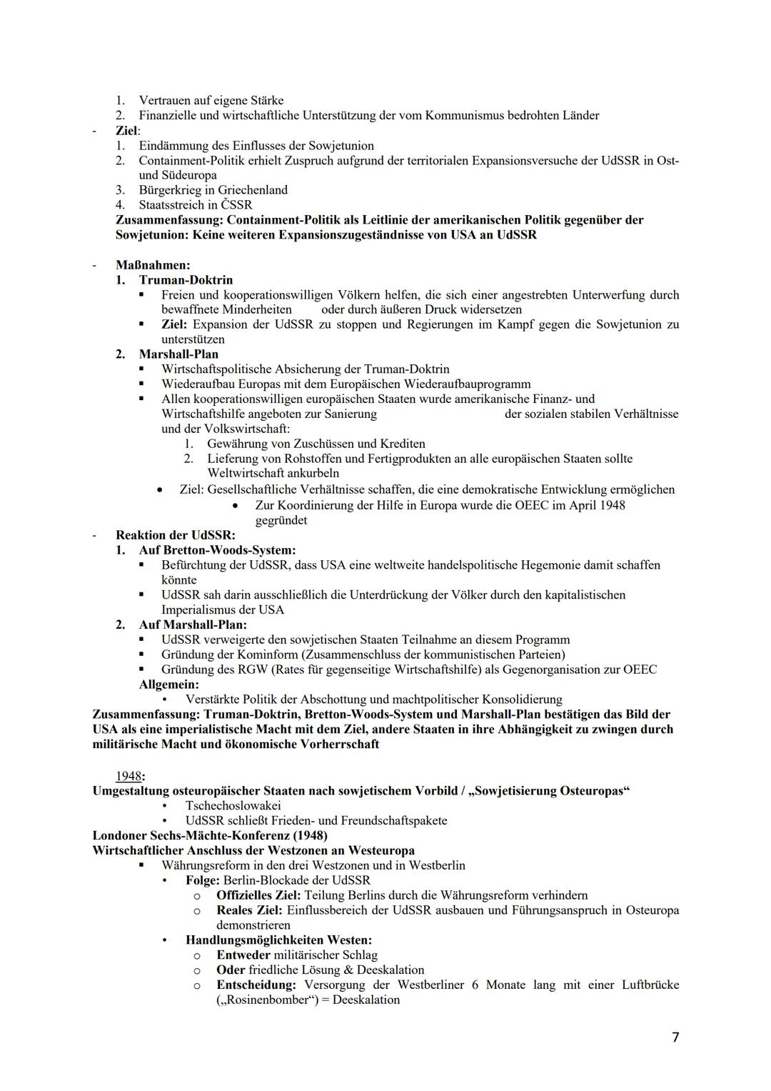 I.
Geschichte Kursarbeit Ost-West-Konflikt
12/2/1
Begriffe, Pakte und Politik:
Atomares Patt: Zustand zwischen USA und UdSSR, die sich milit
