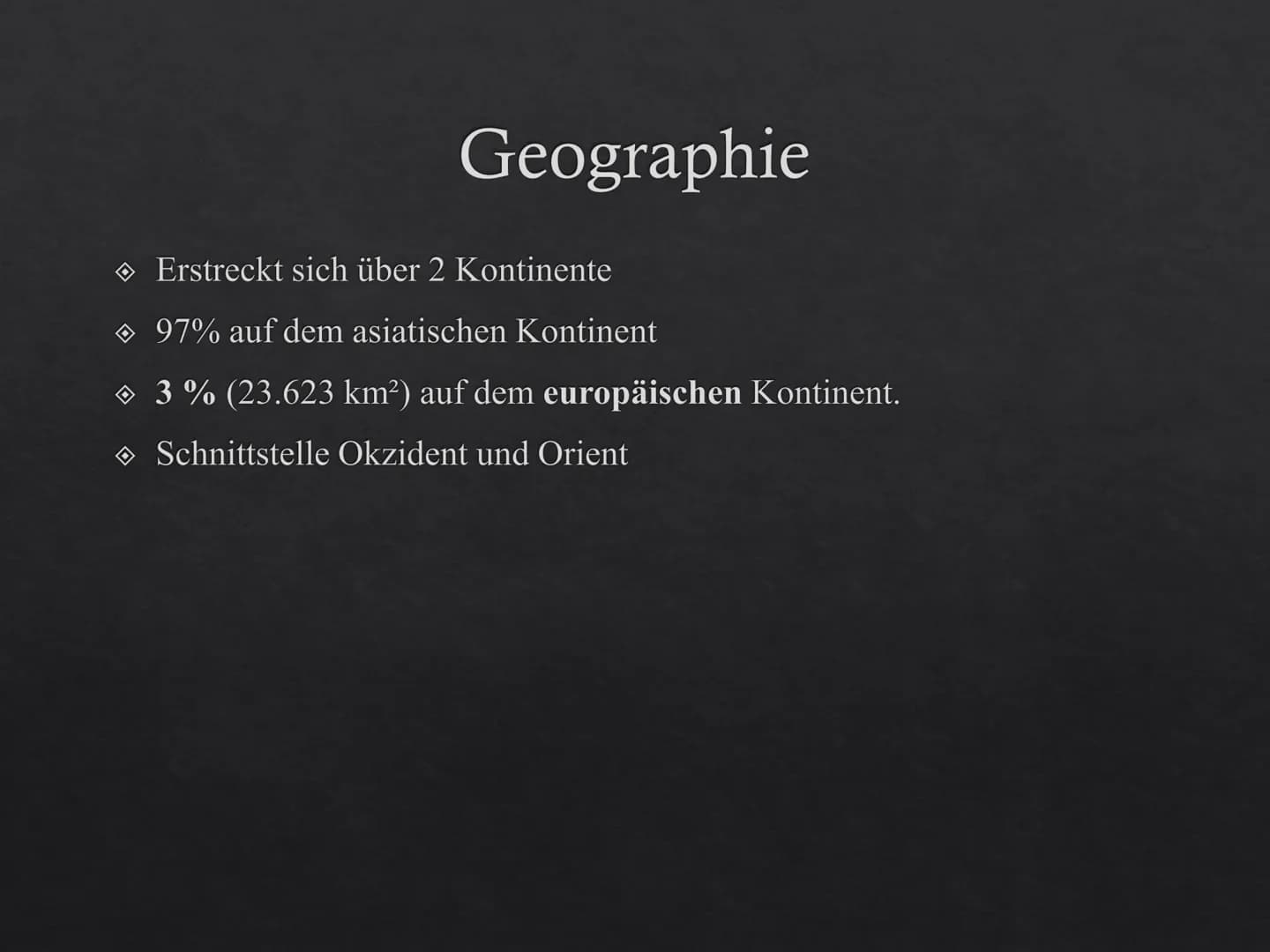 # Türkei
Von Nico
## Allgemein
* Hauptstadt: Ankara
* Fläche: $779.452 \text{ km}^2$
* Einwohner: $75.863.600$
* Währung: Neue Tü