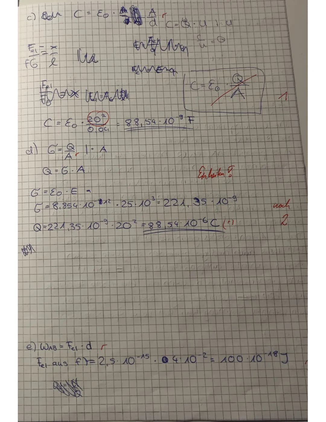Klassenarbeit Nr Inha
med OTRVIS
24.11.2021
Konstanten:
g=9,81N/kg
60=8,85$\cdot 10^{-12}$CV$^{-1}$m
Aufgabe 1: (3 Punkte)
Zeichne das Feld