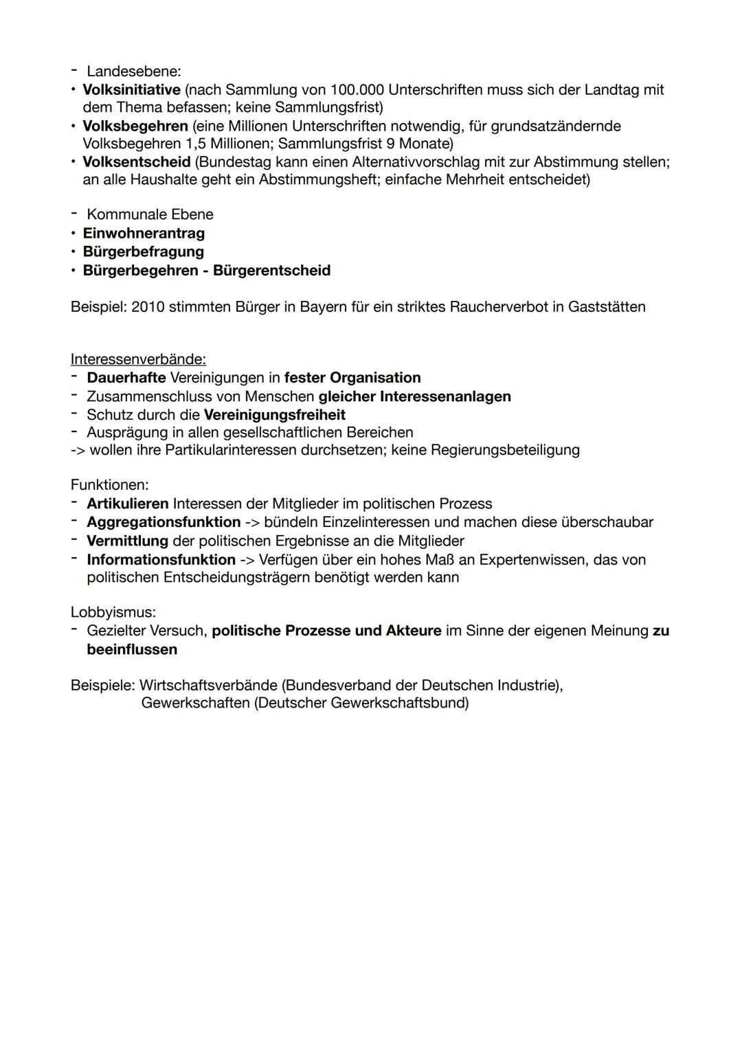 # Partizipationsformen
Unter politischer Partizipation fallen jene Verhaltensweisen von Bürgern, die als Gruppe oder
allein freiwillig Einf